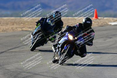 media/Jan-09-2022-SoCal Trackdays (Sun) [[2b1fec8404]]/Turns 9 and 8 (920am)/